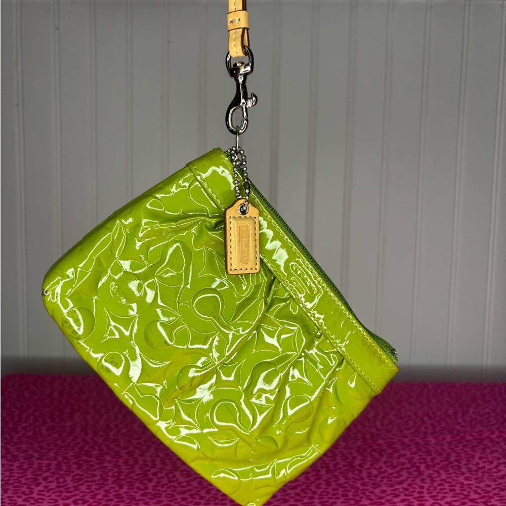 Coach olive Green Patent Leather Wristlet